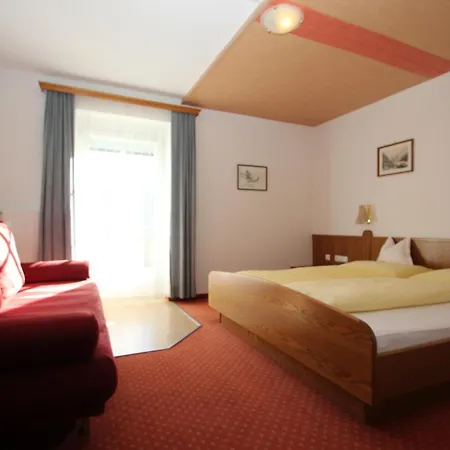 Der Oswalderhof אוברטיליאך