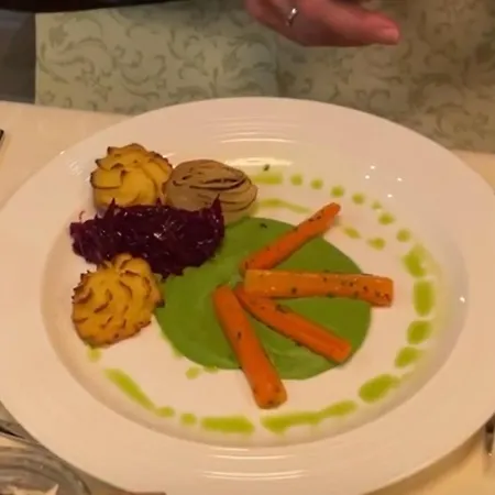 Der Oswalderhof 3* אוברטיליאך