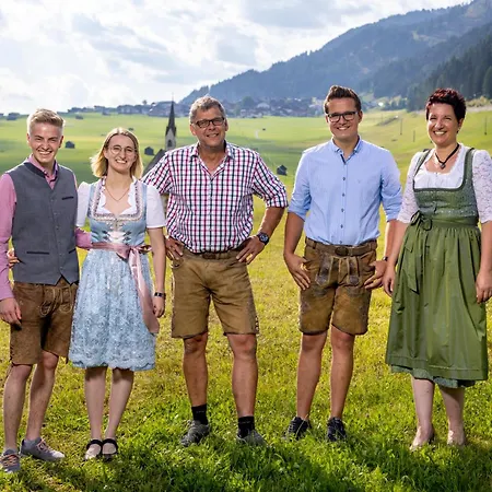 Der Oswalderhof בית הארחה