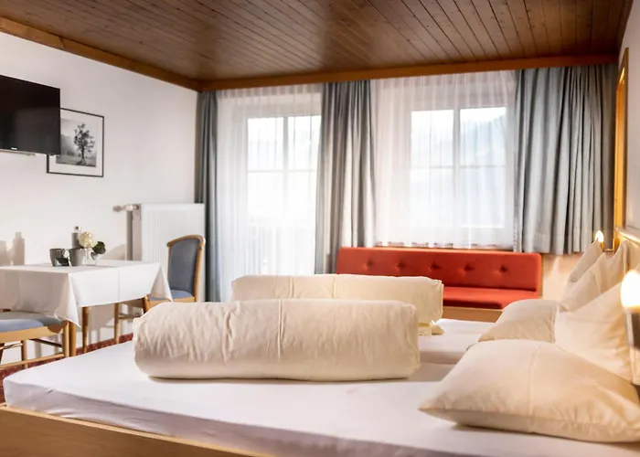 ゲストハウス Der Oswalderhof 3*