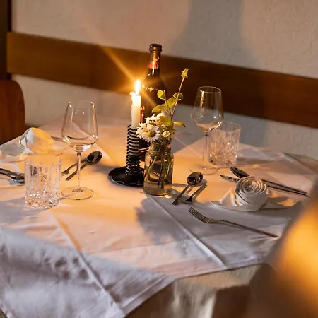 Der Oswalderhof Πανσιόν 3*