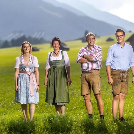 بيت ضيافة Der Oswalderhof 3*